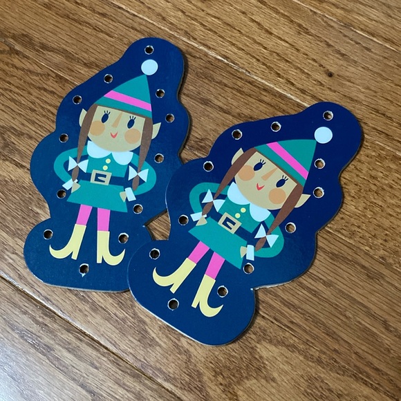 Wintertime & Christmas Lacing Shapes (set of 15) - Picture 3 of 11